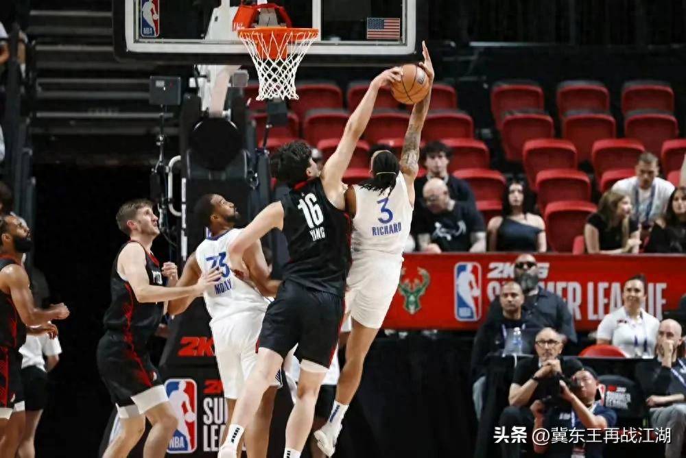 AIYOUXI-76人新秀表现惊艳，全场观众掌声不断，得到公司密码经验两个为了实现.